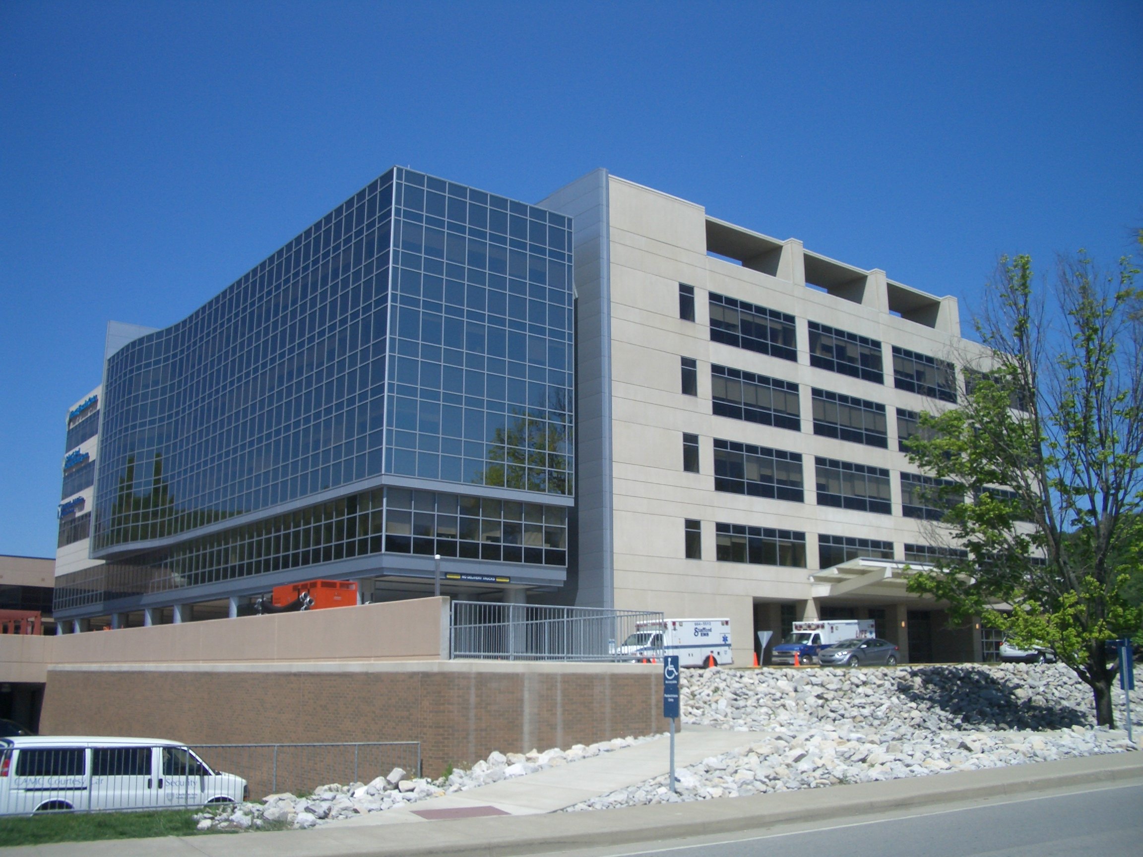 Central Glass Co Of Charleston Inc Gallery Charleston, WV